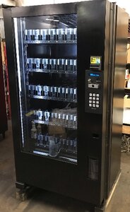 Refurbished Royal 500 Drink Vending Machine