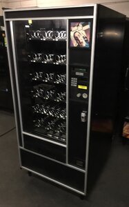 Refurbished Mid Size Automatic Products 122 Snack Vending Machine